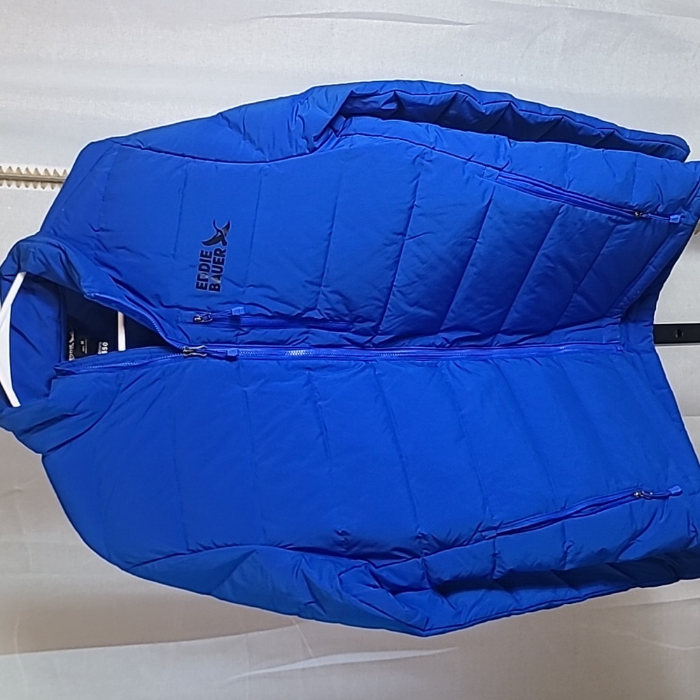 Eddie Bauer Mens 650 Down Coat.  Like New